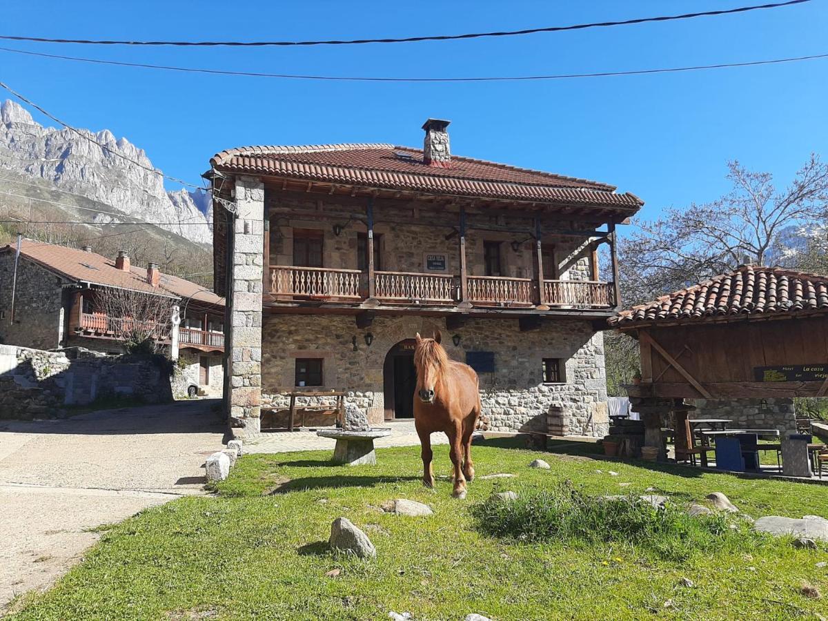 La Casa Vieja en Valdeón Soto De Valdeon Exterior foto